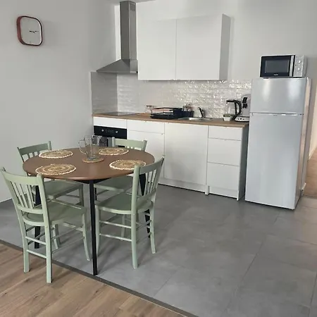 Le Bastide L 2 L Rez-de-chaussée L Terrasse L Clim * Sémalens